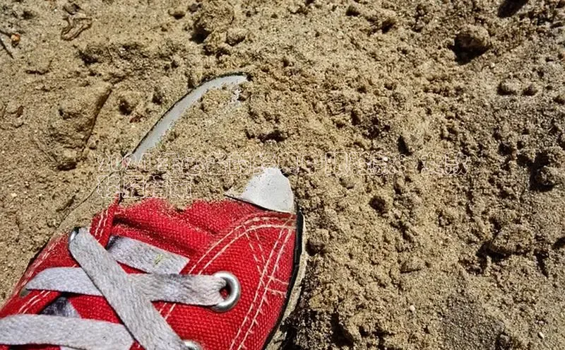 米兰·全站app登录app梯哥哥科技2024 年必备的经典中跟鞋款：女款
鞋履指南