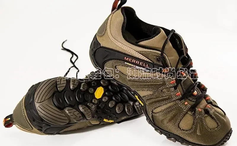 米兰app官网下载最新版光魔科技最新2024网红鞋包：潮流时尚必备单品