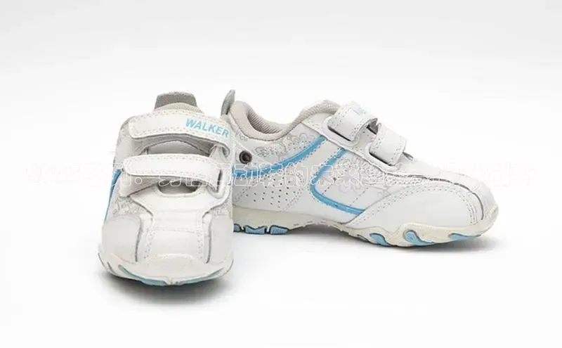 2025系列：男性运动鞋的未来趋势与设计创新