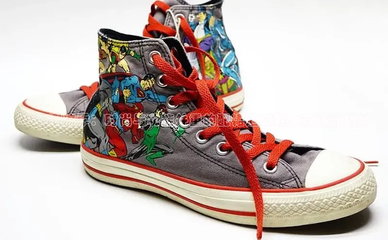 2025潮流季：时尚与功能并重的配裙运动鞋女款设计趋势