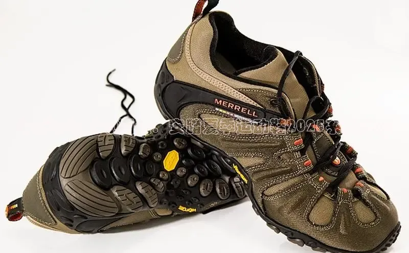 革新设计引领潮流：安踏夏季运动鞋2025系列发布