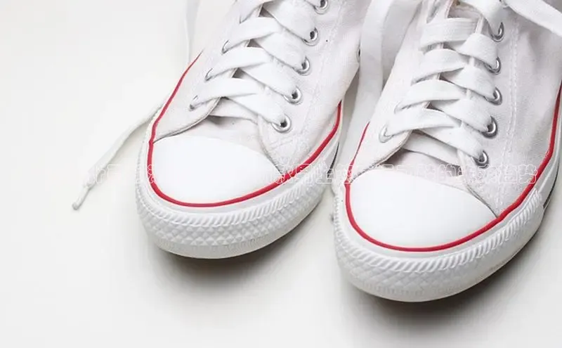 革新设计引领潮流：2025新款男士篮球运动鞋的未来趋势